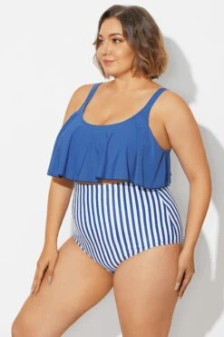 Navy Sexy Scoop Adjustable Straps Bikini Top -Meetcurve Shop b debk063012 6