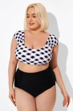 Meetcurve Shop 43 Black & White Gingham Bikini Top With Sleeves