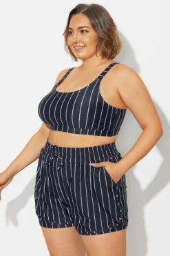 Plus Size Black ＆ White Pinstripe Bikini Top -Meetcurve Shop b debk154001 4
