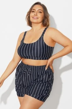 Plus Size Black ＆ White Pinstripe Bikini Top -Meetcurve Shop b debk154001 5