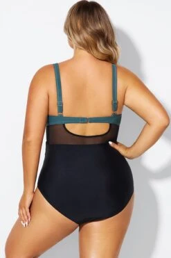 V-Neck Colorblock Tummy Control One Piece Swimsuit 9 V-Neck Colorblock Tummy Control One Piece Swimsuit -Meetcurve Shop b deop006011 2