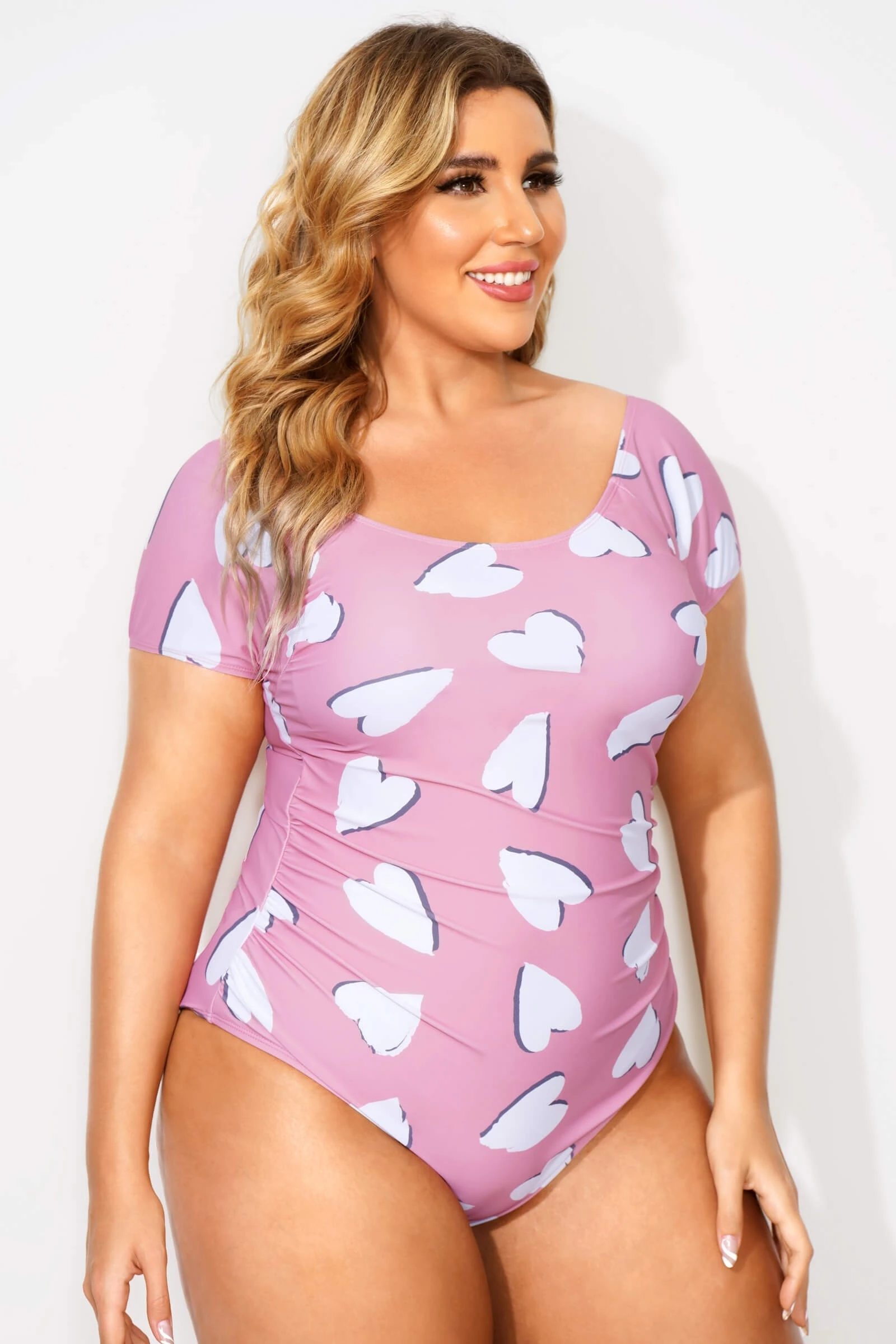 Heart Printed Round Neck One Piece Swimsuit 6 Heart Printed Round Neck One Piece Swimsuit - Image 4