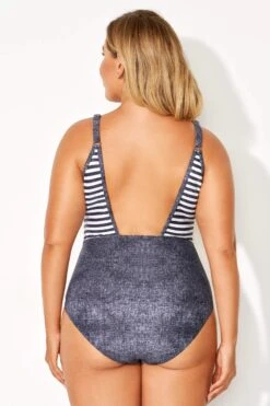 Stripes Extra-low Back Stylish One Piece Swimsuit -Meetcurve Shop b deop127001 3