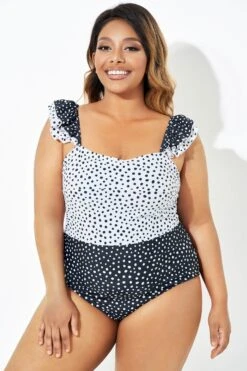 Black & White Polka Dots Ruffles One Piece Swimsuit -Meetcurve Shop b deop223001 6
