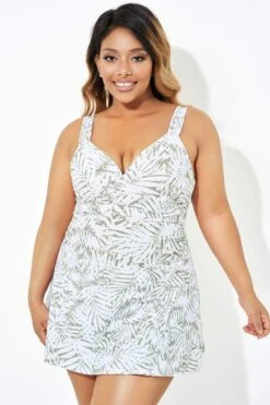 Fashionable Leaf Printed Twist Front Underwire Swimdress -Meetcurve Shop b desd084001 1