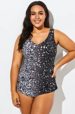 Modern Sarong Front V-Neck One Piece Swimsuit 11 Modern Sarong Front V-Neck One Piece Swimsuit -Meetcurve Shop b sfop1911072 4