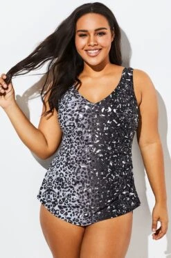 Modern Sarong Front V-Neck One Piece Swimsuit 12 Modern Sarong Front V-Neck One Piece Swimsuit -Meetcurve Shop b sfop1911072 5