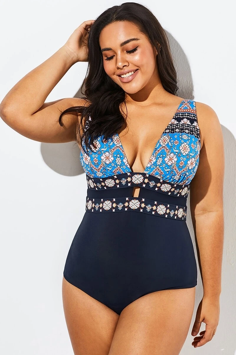 Charming Printed Cut Out One Piece Swimsuit 2 Charming Printed Cut Out One Piece Swimsuit