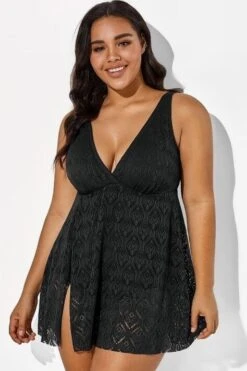Black Crochet Side Slit V-Neck Graceful Swimdress -Meetcurve Shop b sfsd1911001 1
