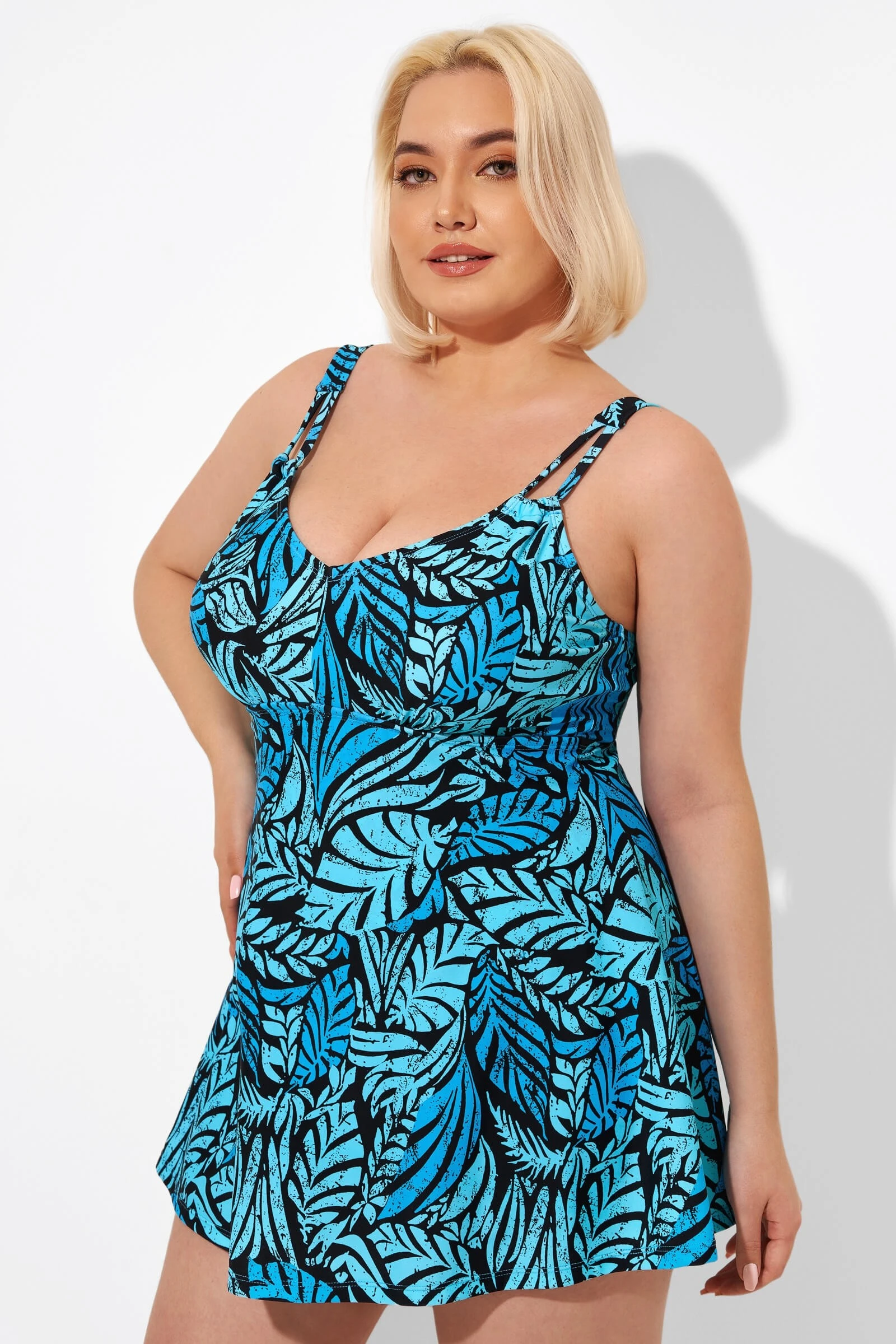 Blue Leaves Printed V-neck Women Swimdress 6 Blue Leaves Printed V-neck Women Swimdress - Image 4