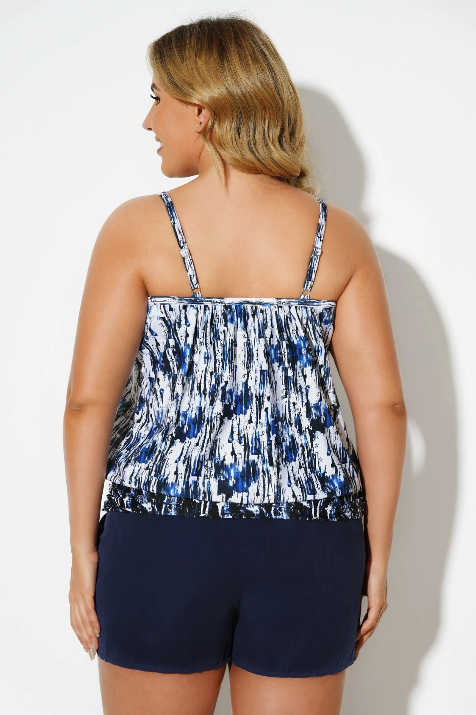 Elegant Scoopneck Adjustable Straps Tankini Top 4 Elegant Scoopneck Adjustable Straps Tankini Top - Image 2