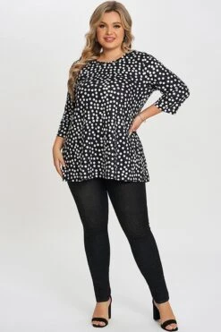 Black Dot Three Quarter Sleeves Tunic 11 Black Dot Three Quarter Sleeves Tunic -Meetcurve Shop c top002001 4