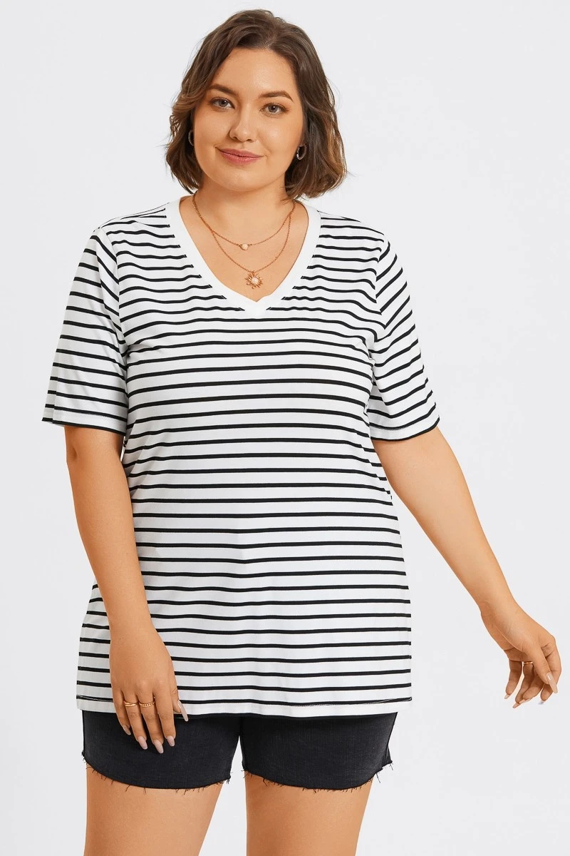 Stripe V-Neck Half Sleeve Side Slit Long Tee 5 Stripe V-Neck Half Sleeve Side Slit Long Tee - Image 3