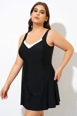 Classic Wide Straps Sweetheart Neckline Swimdress -Meetcurve Shop dsc00132