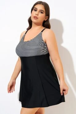 Black & White Stripe Elastic Adjustable Straps Swimdress -Meetcurve Shop dsc00485