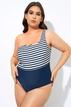 Blue And White Stripe One Shoulder One Piece Swimsuit 11 Blue And White Stripe One Shoulder One Piece Swimsuit -Meetcurve Shop dsc08098
