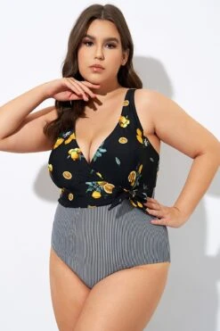 Lemon Stripes Print Front Lining One Piece Swimsuit -Meetcurve Shop dsc08249