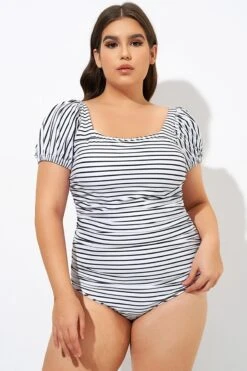 Vertical Stripes Ladder Back One Piece Swimsuit -Meetcurve Shop dsc09252