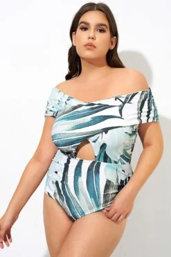 Crossover-Neck Cut Out One Piece Swimsuit -Meetcurve Shop dsc09904